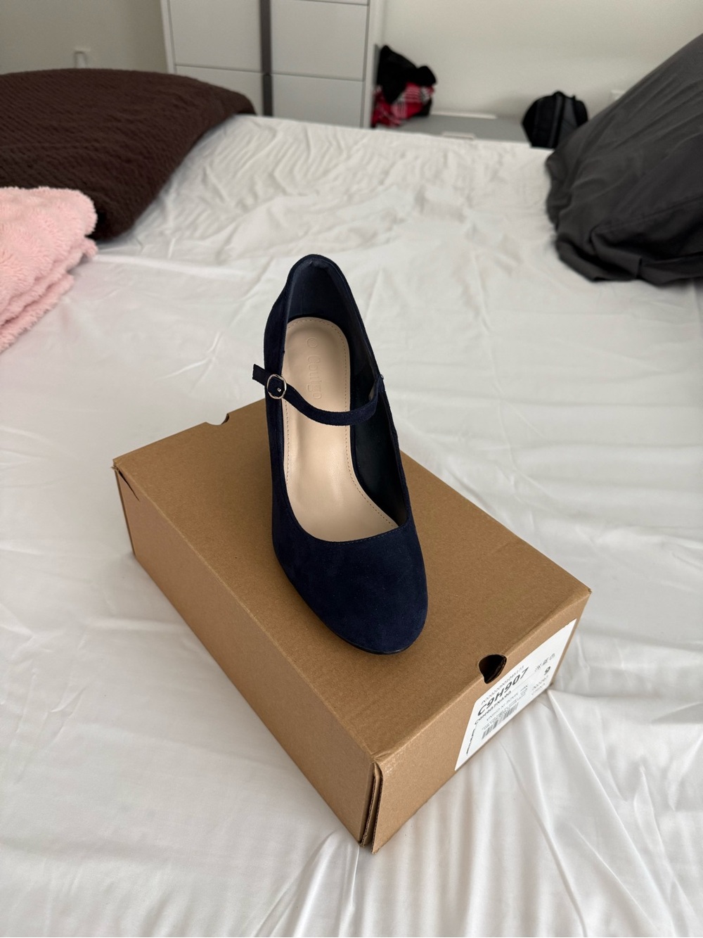 Classic Mary Jane Pump in Navy Blue